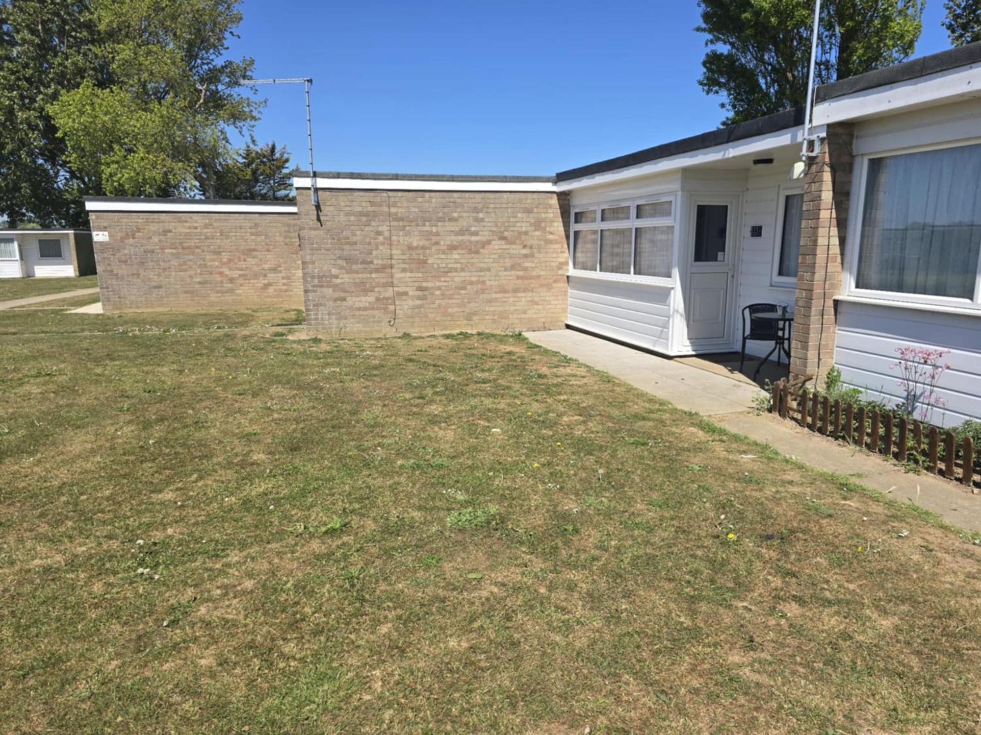 115 Modern South Facing On Sunbeach In Near Great Yarmouth * Scratby